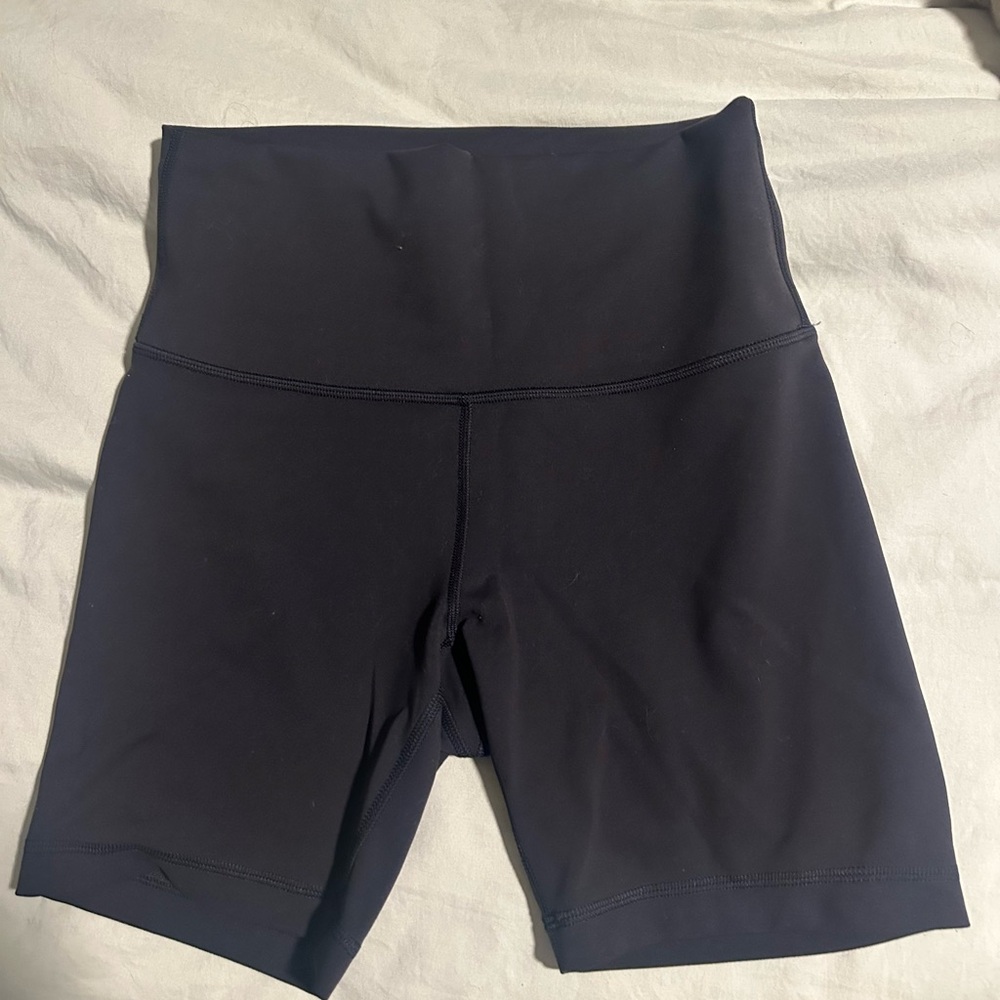 Lululemon black biker shorts